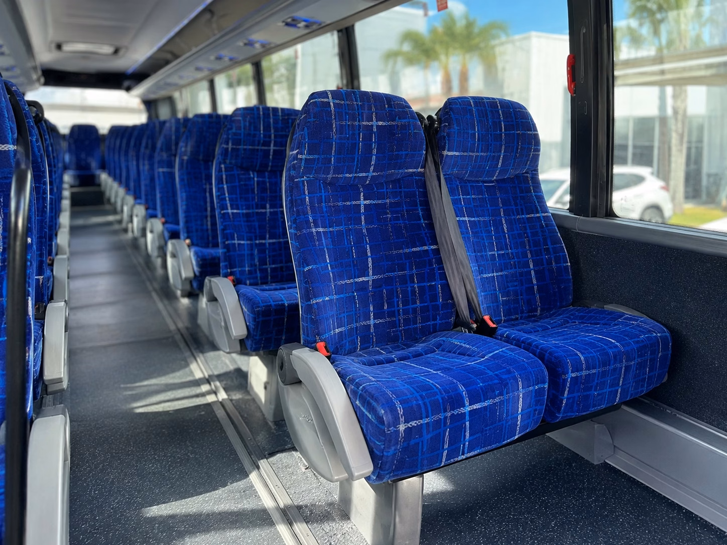 shuttle guests between wellington s equestrian venues and palm beach hotels without the headache